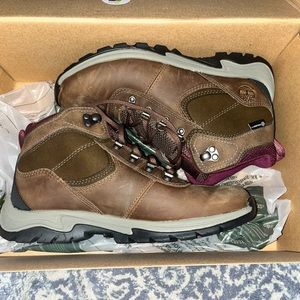 Timberland Hiking Boots New in box Size 6.5